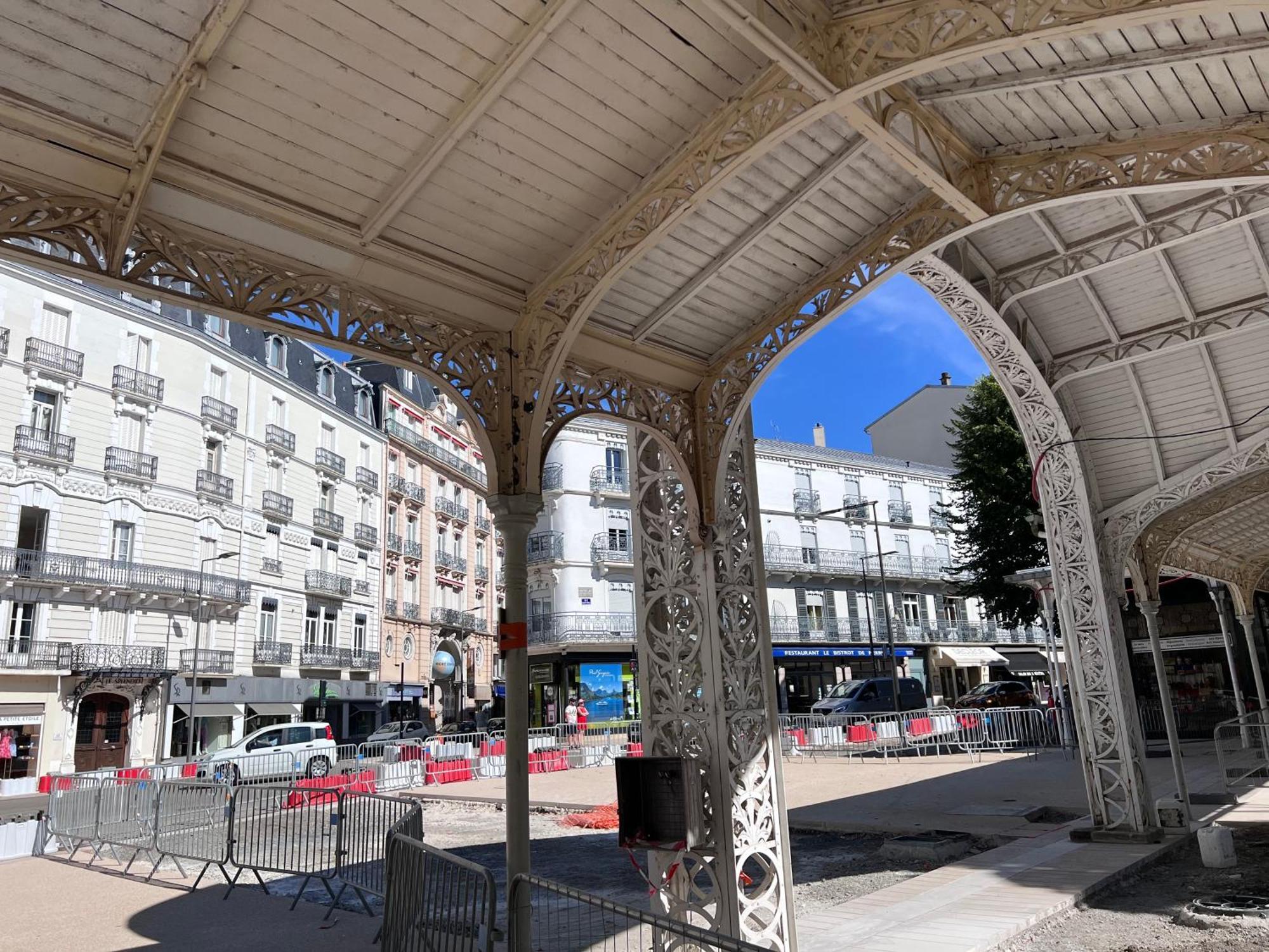 Le Splendid - Hypercentre - Proche Opera & Parcs - Thermes Βισύ Εξωτερικό φωτογραφία