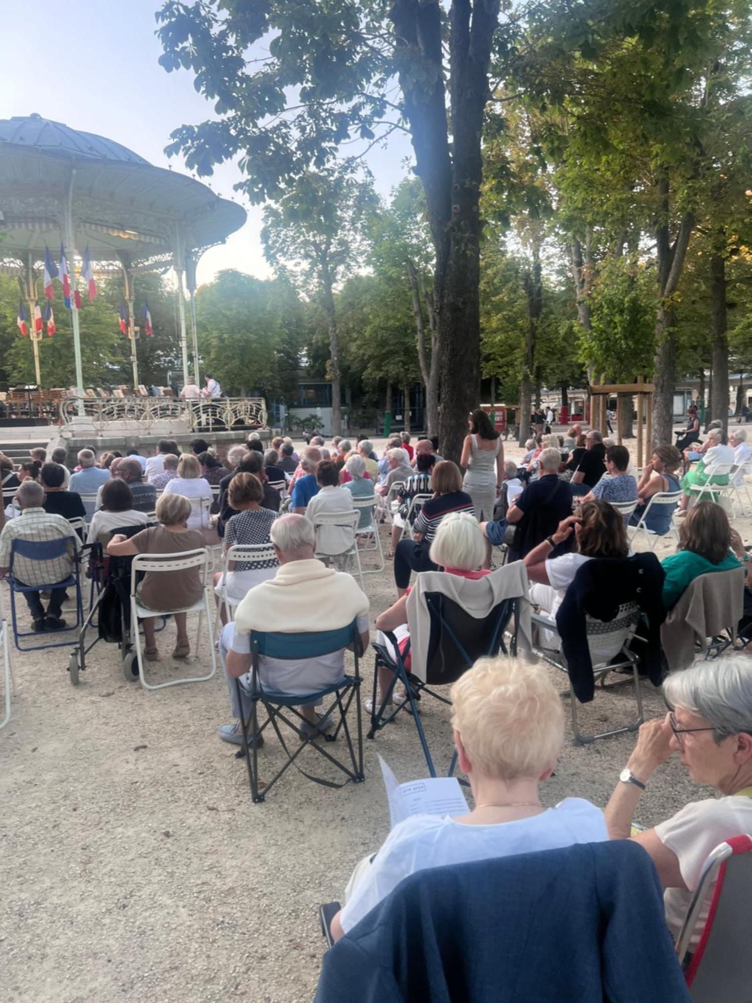 Le Splendid - Hypercentre - Proche Opera & Parcs - Thermes Βισύ Εξωτερικό φωτογραφία